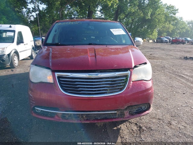 2015 Chrysler Town & Country Touring-l მანქანა იყიდება აუქციონზე, vin: 2C4RC1CG9FR525652, აუქციონის ნომერი: 45233330