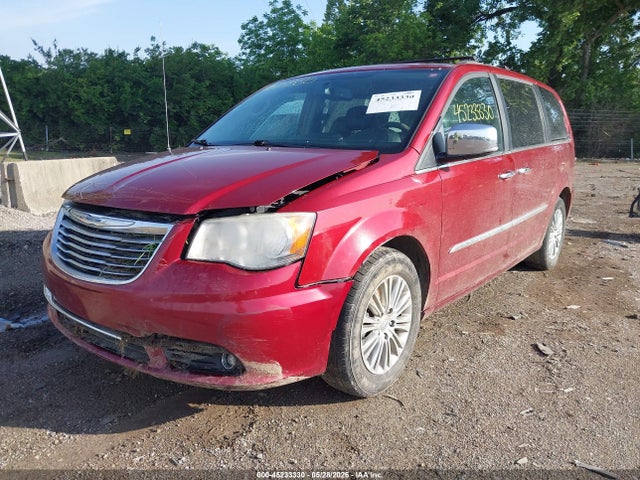 2015 Chrysler Town & Country Touring-l მანქანა იყიდება აუქციონზე, vin: 2C4RC1CG9FR525652, აუქციონის ნომერი: 45233330
