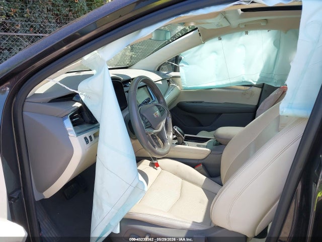 2018 Cadillac Xt5 Luxury მანქანა იყიდება აუქციონზე, vin: 1GYKNCRS7JZ214717, აუქციონის ნომერი: 45233362