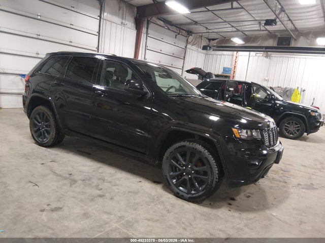 45233370 :رقم المزاد ، 1C4RJFAG1JC203868 vin ، 2018 Jeep Grand Cherokee Altitude 4x4 مزاد بيع