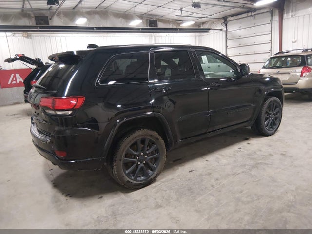 45233370 :رقم المزاد ، 1C4RJFAG1JC203868 vin ، 2018 Jeep Grand Cherokee Altitude 4x4 مزاد بيع