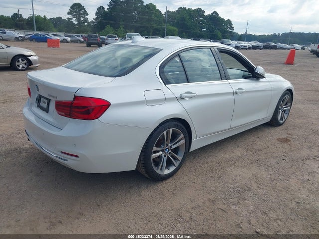 BMW 3 Series 328i 2016 WBA8E9C57GK648043 Image 4