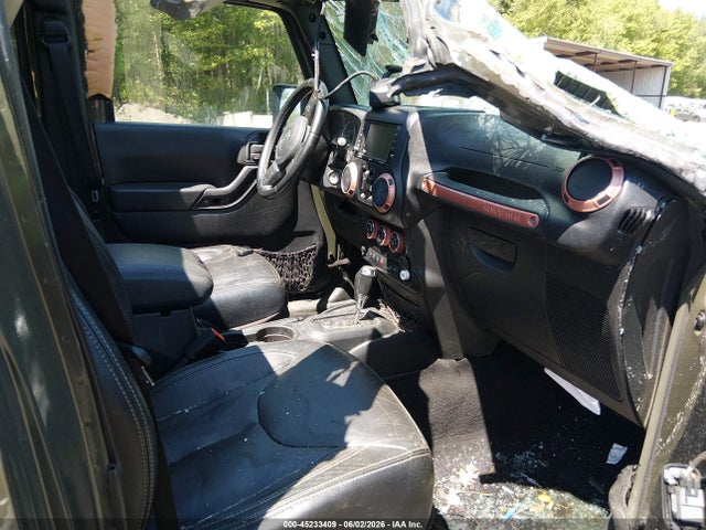 2015 Jeep Wrangler Unlimited Sahara მანქანა იყიდება აუქციონზე, vin: 1C4HJWEG4FL538118, აუქციონის ნომერი: 45233409