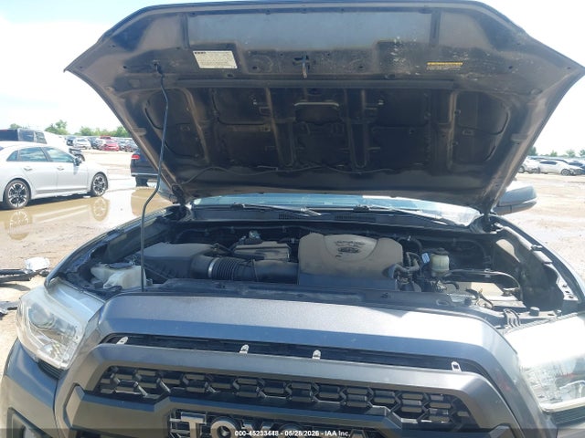 Aukcja sprzedaży 2018 Toyota Tacoma Trd Off Road, vin: 3TMAZ5CN9JM075471, numer aukcji: 45233448
