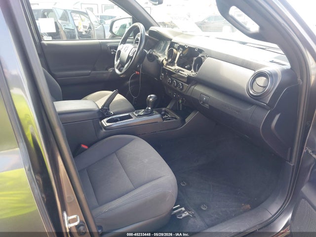 Aukcja sprzedaży 2018 Toyota Tacoma Trd Off Road, vin: 3TMAZ5CN9JM075471, numer aukcji: 45233448