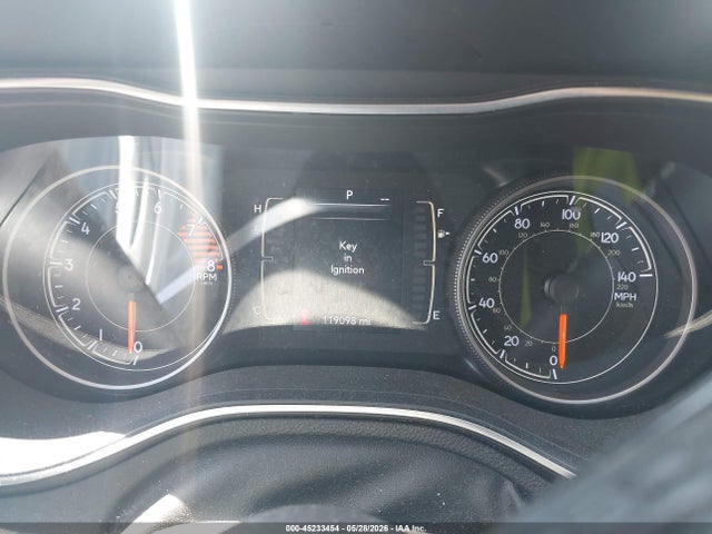 Jeep Cherokee Latitude 4x4 2019 1C4PJMCX8KD219036 Image 7