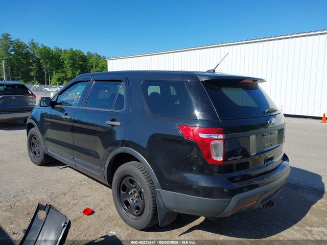 Ford Utility Police Interceptor 2015 1FM5K8AR8FGA46246 Image 3