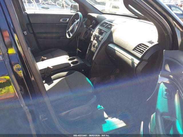 Ford Utility Police Interceptor 2015 1FM5K8AR8FGA46246 Image 5