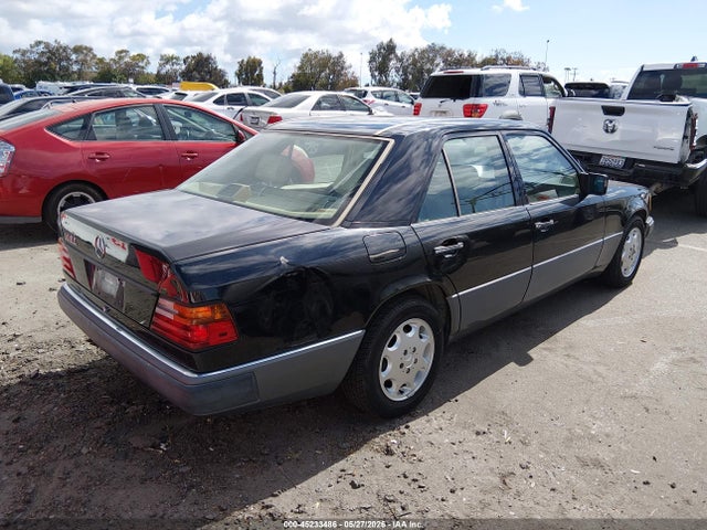 1993 Mercedes-benz 400 E მანქანა იყიდება აუქციონზე, vin: WDBEA34E2PC001460, აუქციონის ნომერი: 45233486