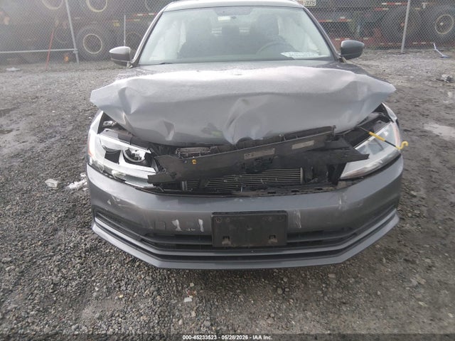 3VW267AJ0GM301038 Volkswagen Jetta 1.4t S