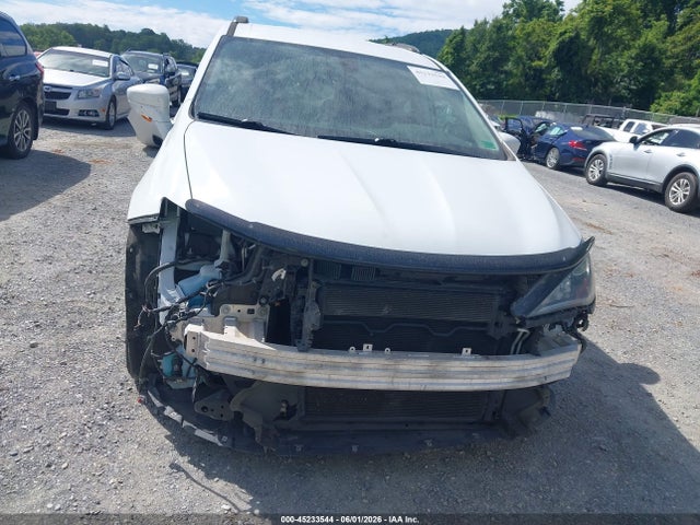 45233544 :رقم المزاد ، 2C4RC1BG3HR687992 vin ، 2017 Chrysler Pacifica Touring-l مزاد بيع