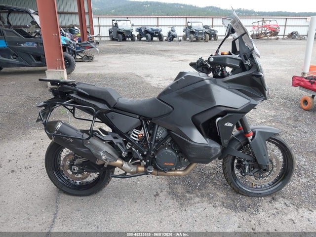 KTM 1290 Super Adventure S 2022 VBKV79404NM960050 Image 12