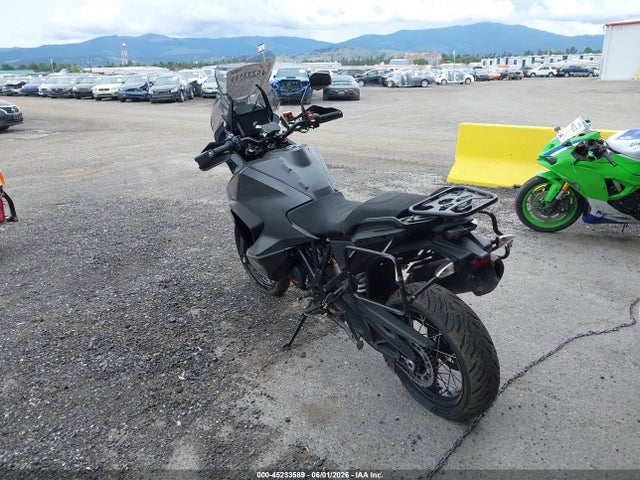 KTM 1290 Super Adventure S 2022 VBKV79404NM960050 Image 3
