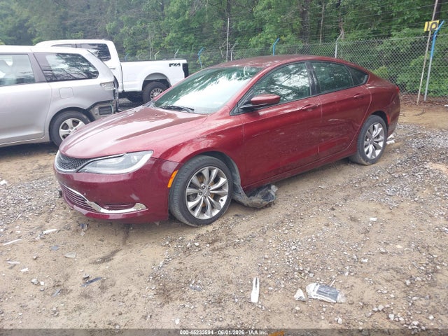 2015 Chrysler 200 S მანქანა იყიდება აუქციონზე, vin: 1C3CCCBB7FN675817, აუქციონის ნომერი: 45233594