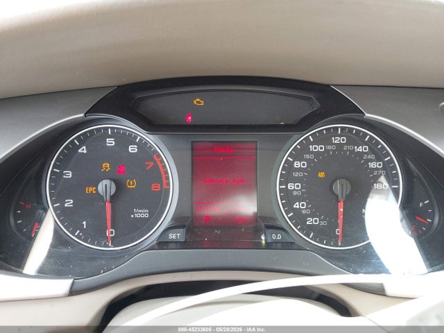 2011 Audi A4 2.0t Premium მანქანა იყიდება აუქციონზე, vin: WAUEFAFL5BN055512, აუქციონის ნომერი: 45233605