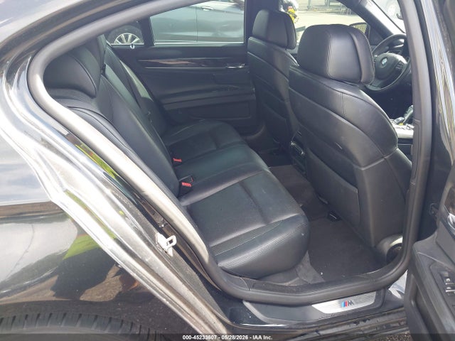Продаж на аукціоні авто 2012 Bmw 750i, vin: WBAKA8C58CCY37641, номер лоту: 45233607