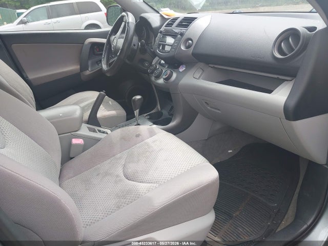 45233617 :رقم المزاد ، JTMBD33V485174786 vin ، 2008 Toyota Rav4 مزاد بيع