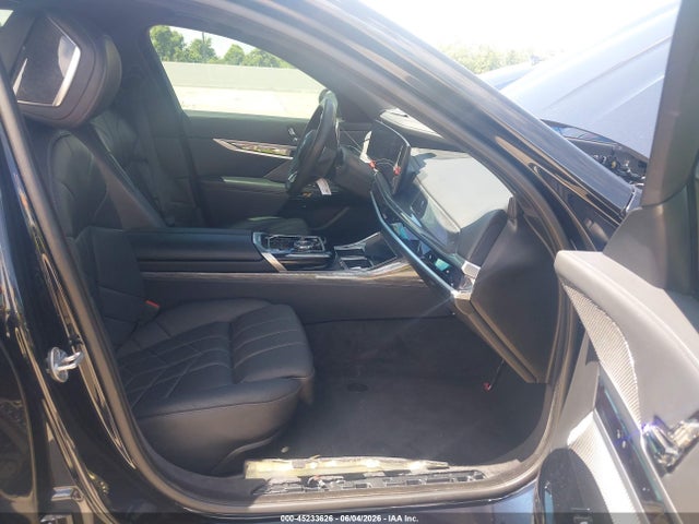 BMW 760 I Xdrive 2023 WBA33EJ0XPCM28471 Image 5