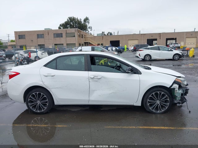 45233639 :رقم المزاد ، 2T1BURHE9FC329439 vin ، 2015 Toyota Corolla S Plus مزاد بيع