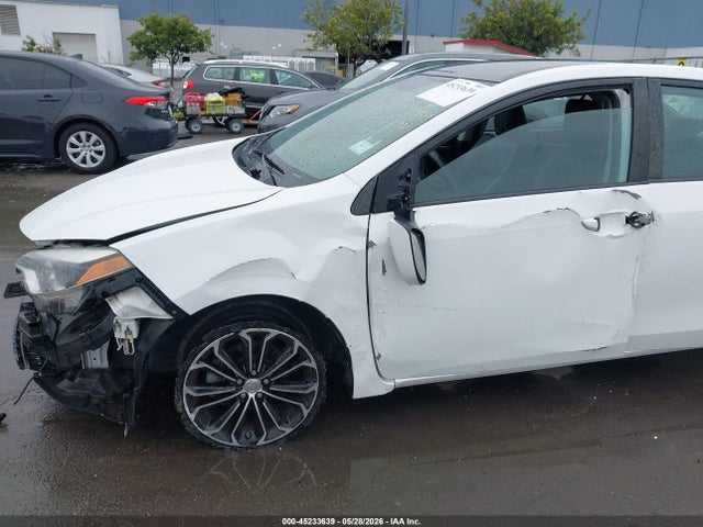 45233639 :رقم المزاد ، 2T1BURHE9FC329439 vin ، 2015 Toyota Corolla S Plus مزاد بيع