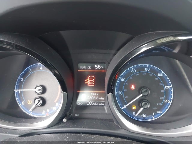 45233639 :رقم المزاد ، 2T1BURHE9FC329439 vin ، 2015 Toyota Corolla S Plus مزاد بيع