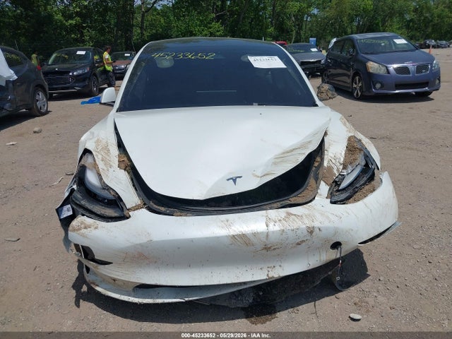 Tesla Model 3 Performance Dual Motor All-wheel Drive 2022 5YJ3E1EC7NF344182 Image 10