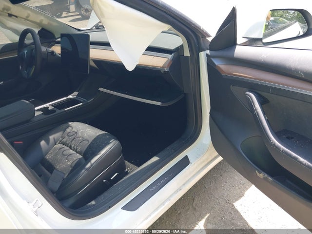 Tesla Model 3 Performance Dual Motor All-wheel Drive 2022 5YJ3E1EC7NF344182 Image 5