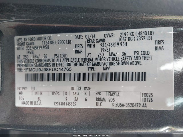 45233675 :رقم المزاد ، 1FMCU9J98EUC14765 vin ، 2014 Ford Escape Titanium مزاد بيع