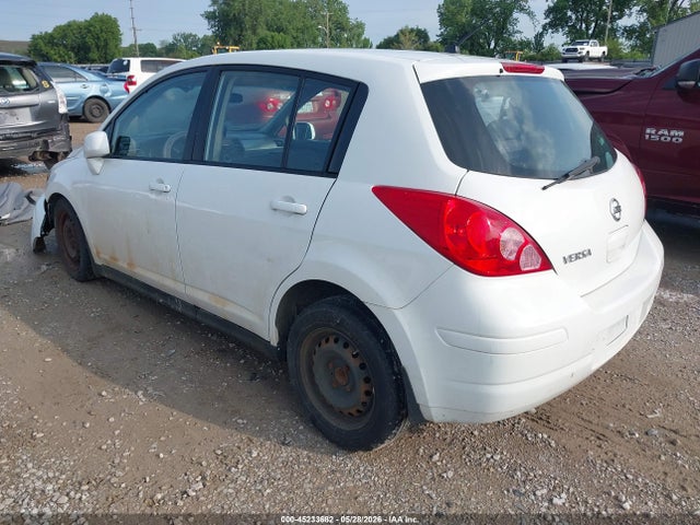 45233682 :رقم المزاد ، 3N1BC13E09L443703 vin ، 2009 Nissan Versa 1.8s مزاد بيع
