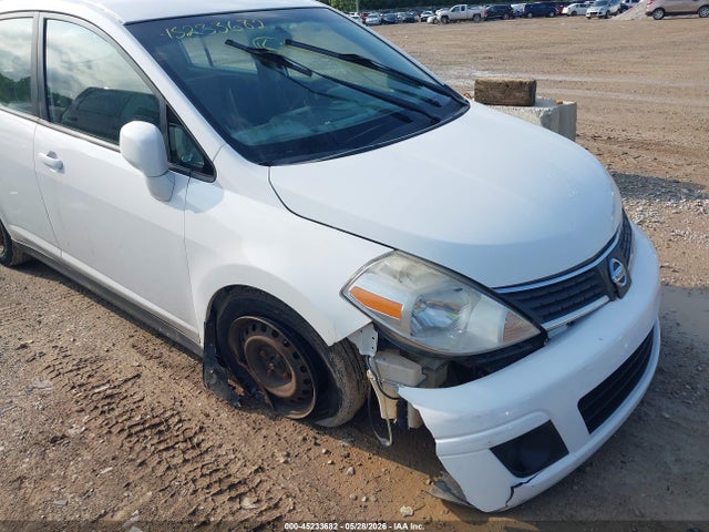 45233682 :رقم المزاد ، 3N1BC13E09L443703 vin ، 2009 Nissan Versa 1.8s مزاد بيع