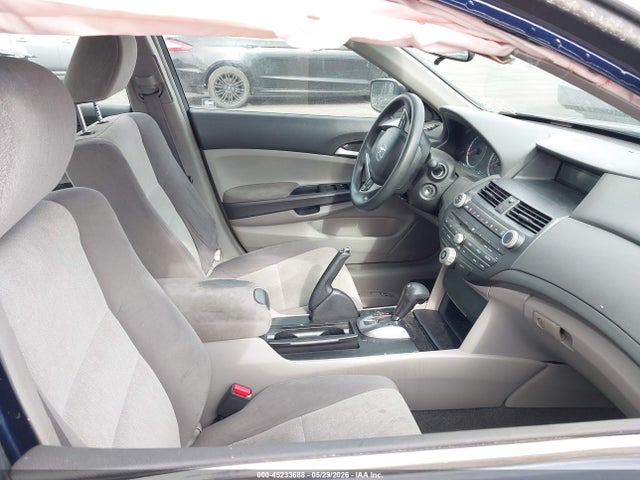 45233688 :رقم المزاد ، 1HGCP26309A055532 vin ، 2009 Honda Accord 2.4 Lx مزاد بيع