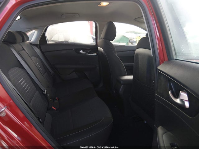 Продаж на аукціоні авто 2019 Kia Forte S, vin: 3KPF34AD2KE024062, номер лоту: 45233689