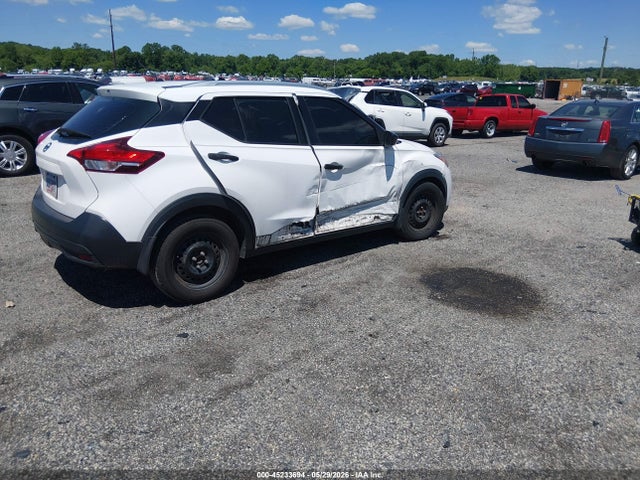 Продажа на аукционе авто 2019 Nissan Kicks S, vin: 3N1CP5CU2KL524831, номер лота: 45233694