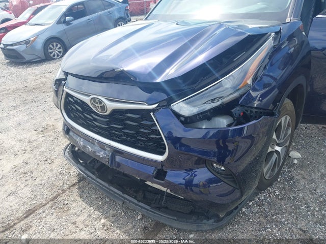 Toyota Highlander Xle 2023 5TDKDRAH1PS010131 Image 6