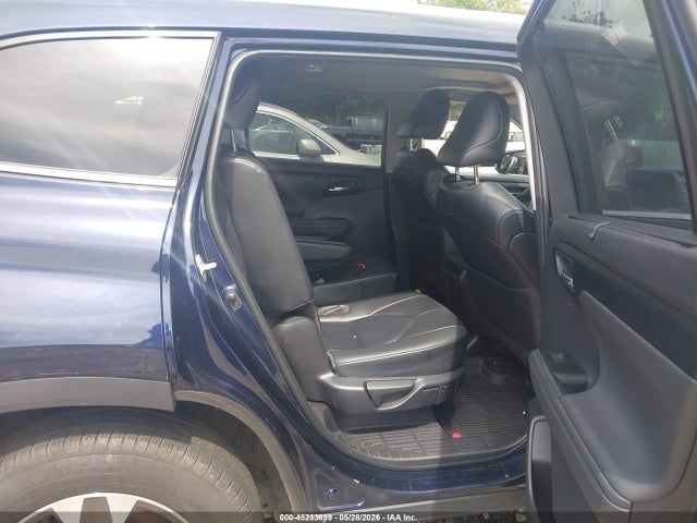 Toyota Highlander Xle 2023 5TDKDRAH1PS010131 Image 8