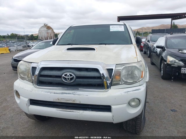 45233701 :رقم المزاد ، 3TMMU4FN4BM030604 vin ، 2011 Toyota Tacoma Base V6 مزاد بيع