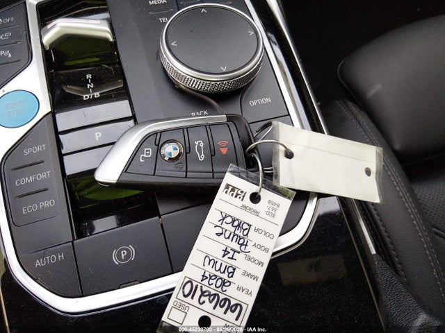 45233703 :رقم المزاد ، WBY73AW04RFT17257 vin ، 2024 Bmw I4 Gran Coupe Edrive40 مزاد بيع