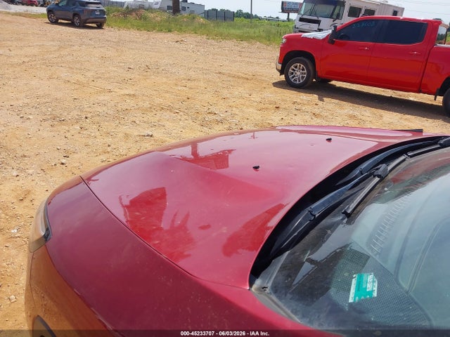 1C4PJLCB0HW644651 Jeep Cherokee Latitude Fwd