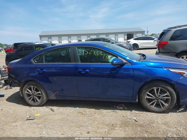 2023 Kia Forte Lxs მანქანა იყიდება აუქციონზე, vin: 3KPF24AD9PE595624, აუქციონის ნომერი: 45233743