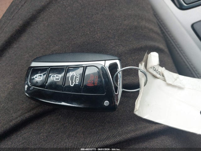 Продажа на аукционе авто 2015 Hyundai Genesis 5.0, vin: KMHGN4JF9FU094452, номер лота: 45233772