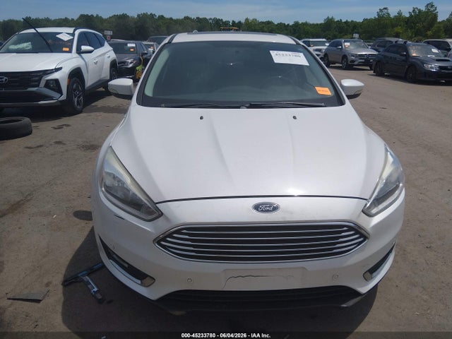 Продаж на аукціоні авто 2016 Ford Focus Titanium, vin: 1FADP3N25GL322494, номер лоту: 45233780