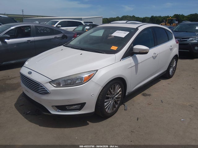 Продаж на аукціоні авто 2016 Ford Focus Titanium, vin: 1FADP3N25GL322494, номер лоту: 45233780