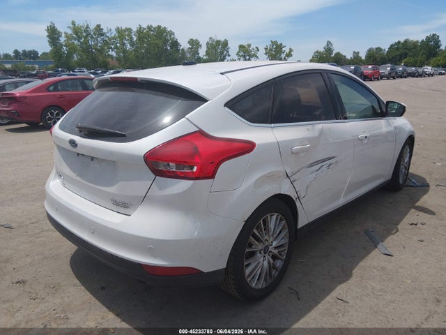 Продаж на аукціоні авто 2016 Ford Focus Titanium, vin: 1FADP3N25GL322494, номер лоту: 45233780