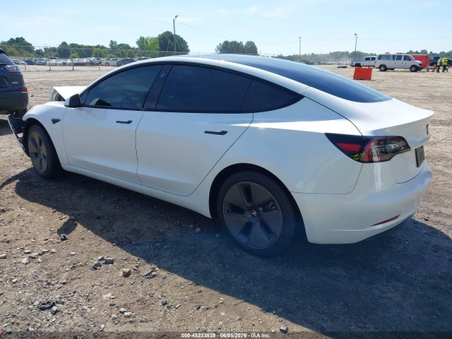 Tesla Model 3 Rear-wheel Drive 2023 5YJ3E1EA0PF563194 Image 3