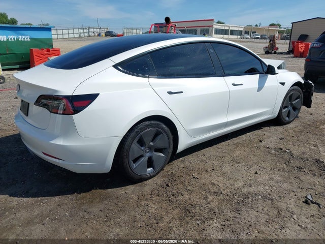 Tesla Model 3 Rear-wheel Drive 2023 5YJ3E1EA0PF563194 Image 4