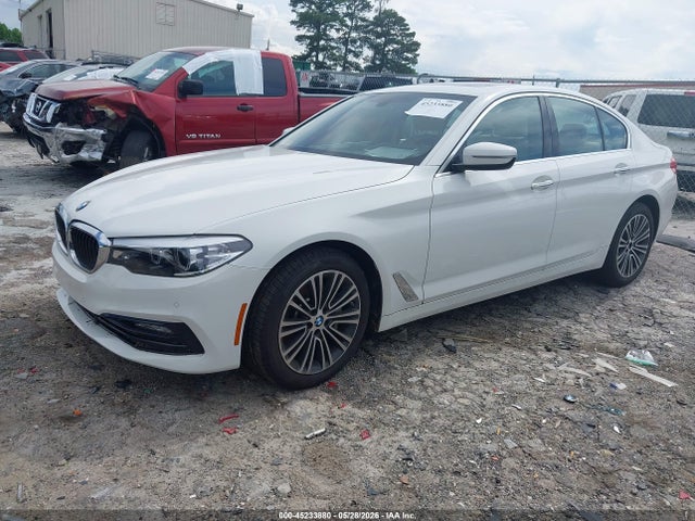 45233880 :رقم المزاد ، WBAJA5C54JWA36519 vin ، 2018 Bmw 530i مزاد بيع
