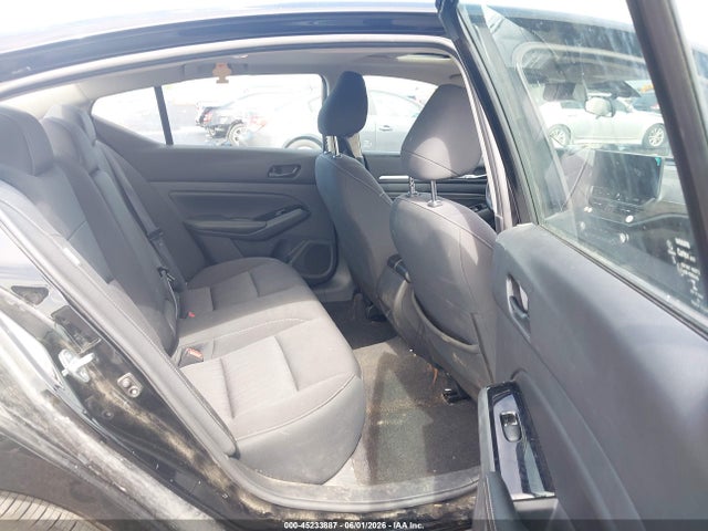 45233887 :رقم المزاد ، 1N4BL4DV5PN335755 vin ، 2023 Nissan Altima Sv Fwd مزاد بيع