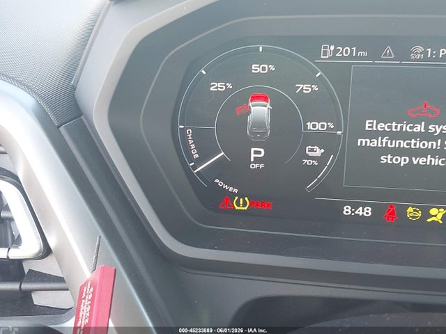2024 Audi Q4 E-tron Premium Plus 55 Quattro მანქანა იყიდება აუქციონზე, vin: WA1LUBFZ3RP060601, აუქციონის ნომერი: 45233889