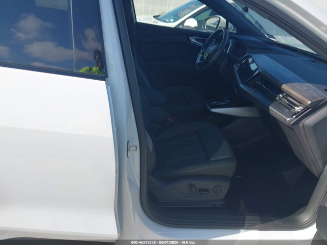 2024 Audi Q4 E-tron Premium Plus 55 Quattro მანქანა იყიდება აუქციონზე, vin: WA1LUBFZ3RP060601, აუქციონის ნომერი: 45233889