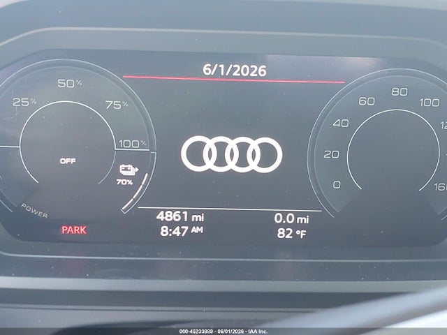 2024 Audi Q4 E-tron Premium Plus 55 Quattro მანქანა იყიდება აუქციონზე, vin: WA1LUBFZ3RP060601, აუქციონის ნომერი: 45233889